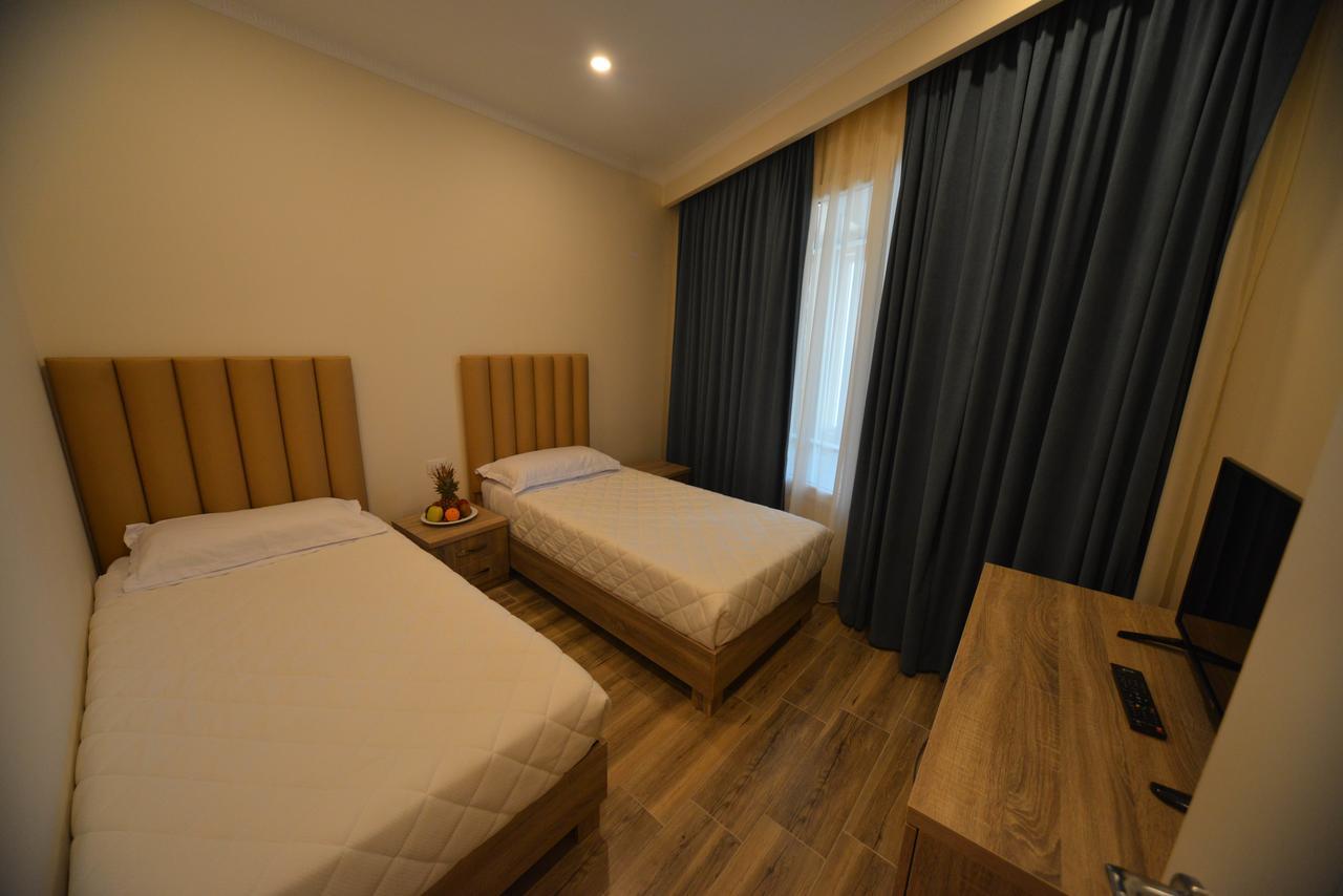 Hotel Elesio 4*