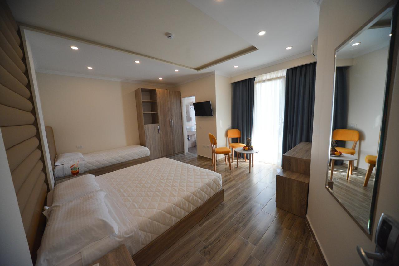 Hotel Elesio 4*