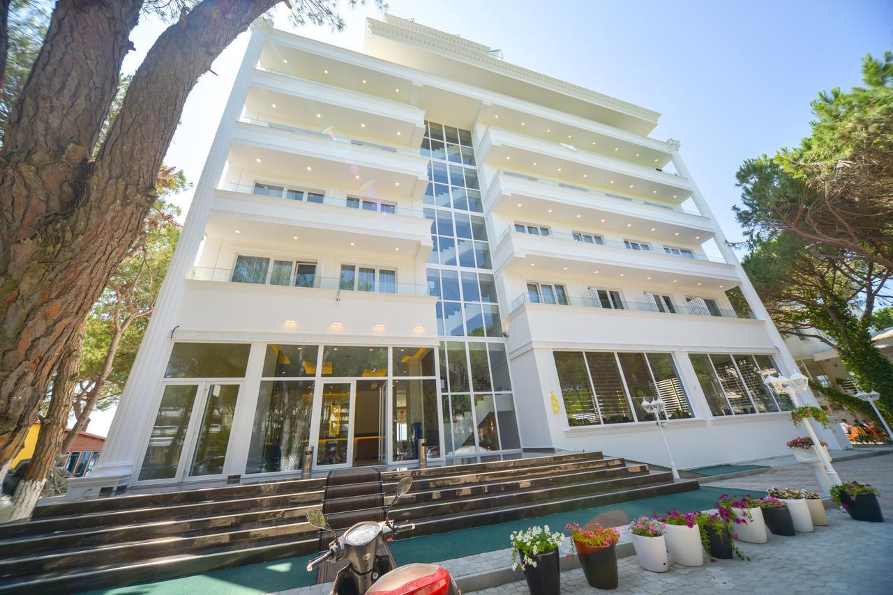 Hotel Elesio Golem (Tirana)